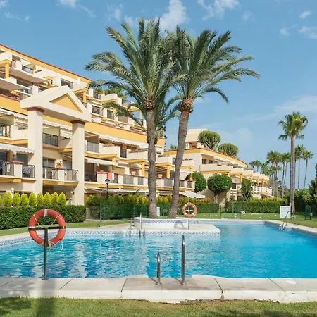 Romana Playa Elviria Apartment