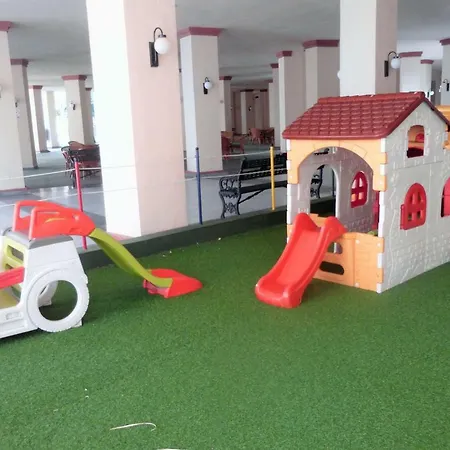 Romana Playa Elviria Апартаменты *