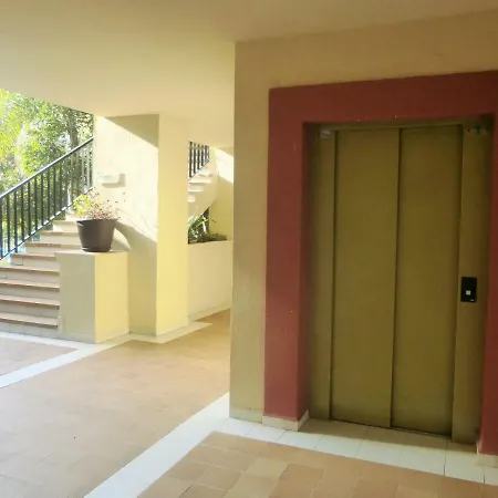 Romana Playa Elviria Appartement *